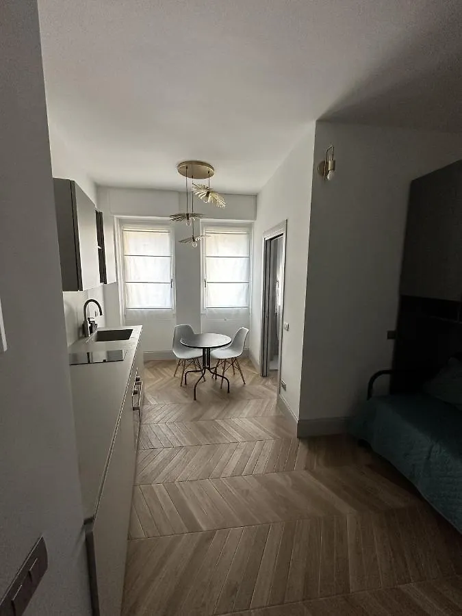 Apartment Best Place Milan - Piazza V Giornate In The City Center- Wifi - Netflix